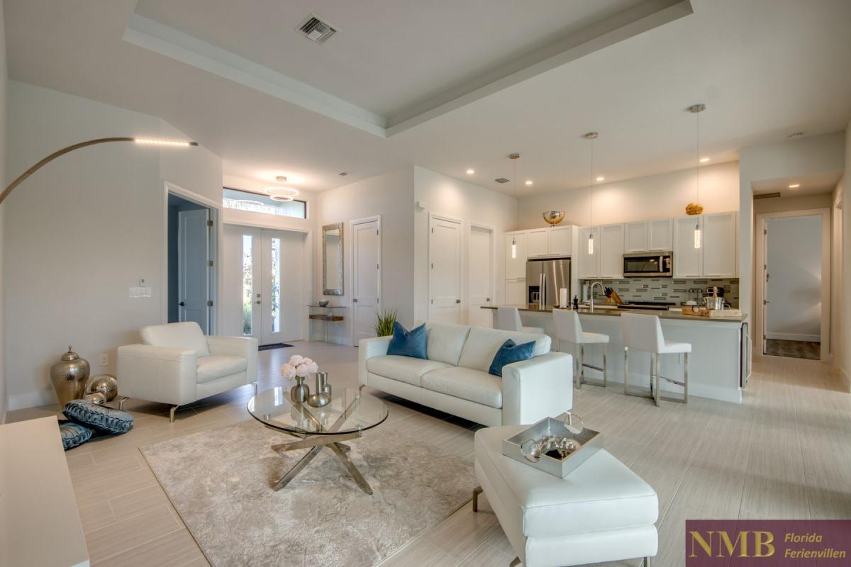 Ferienhaus-Cape-Coral-Sanisbar Breeze_17-Family-Room